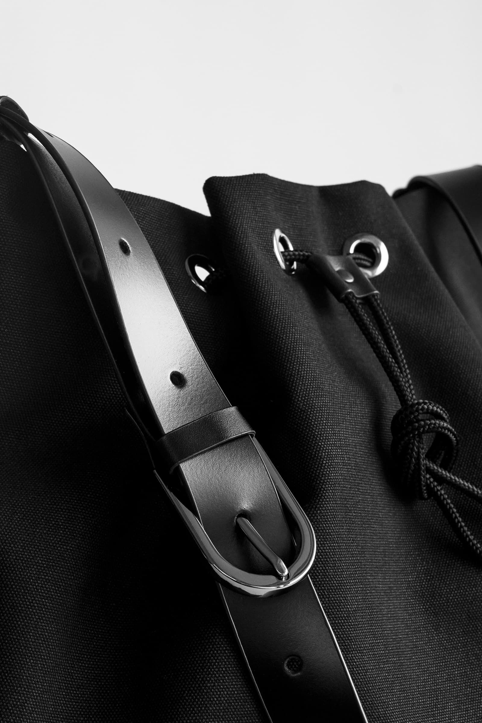 BUCKET BAG LARGE NOIR - Image 3