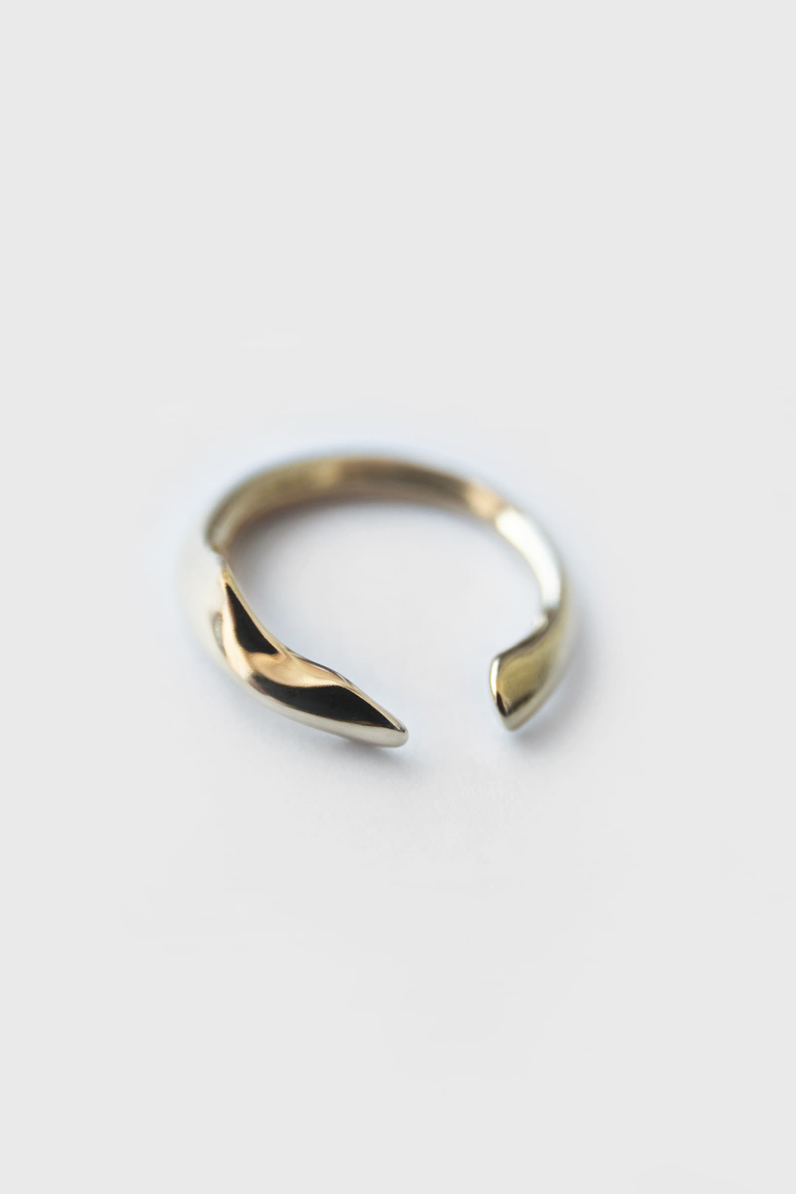 RING CONCORDIA GOLDEN PLATED