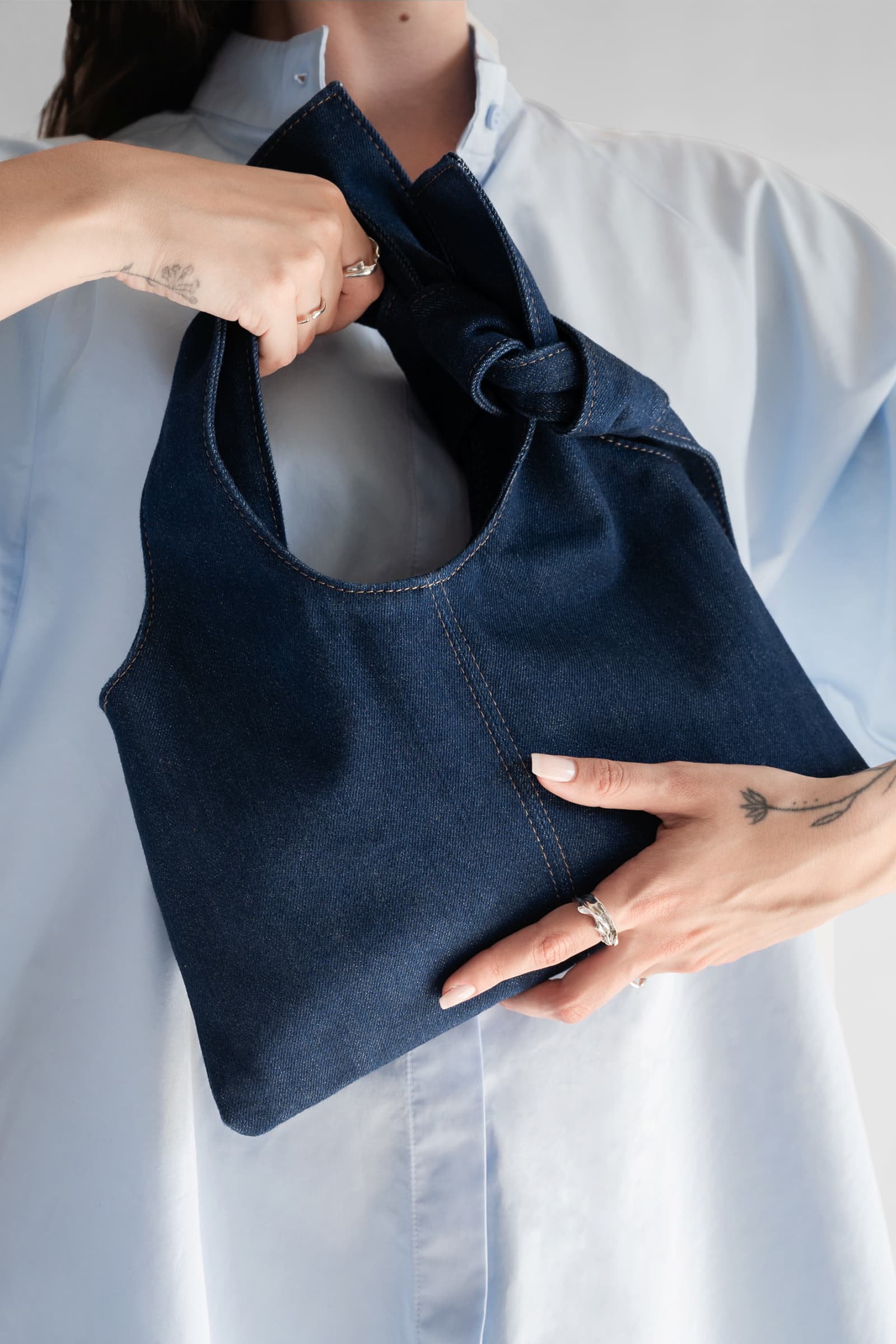 DENIM BAG SMALL INDIGO - Image 2