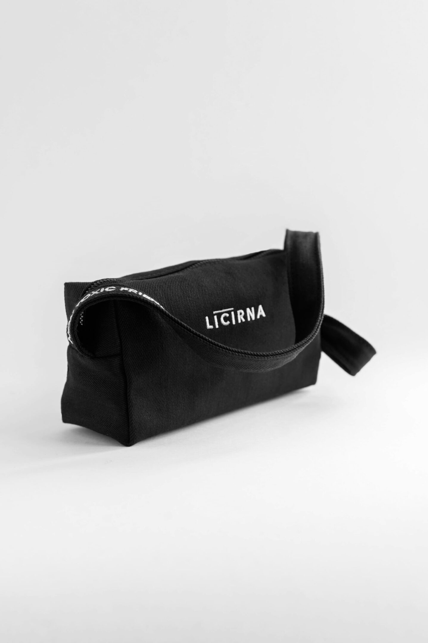 COSMETIC BAG NOIR - Image 3