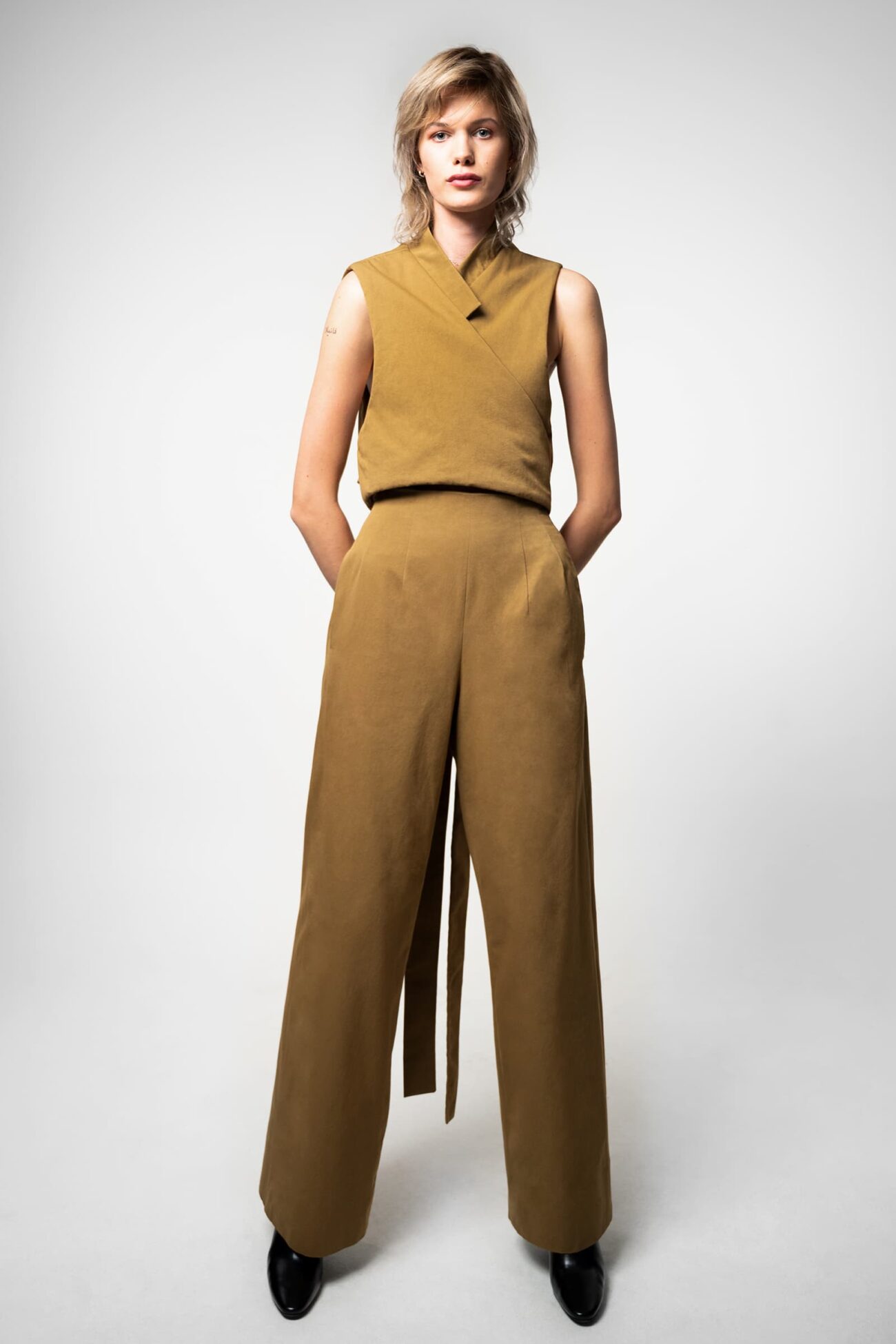 WIDE-LEG COTTON TROUSERS OCHRE