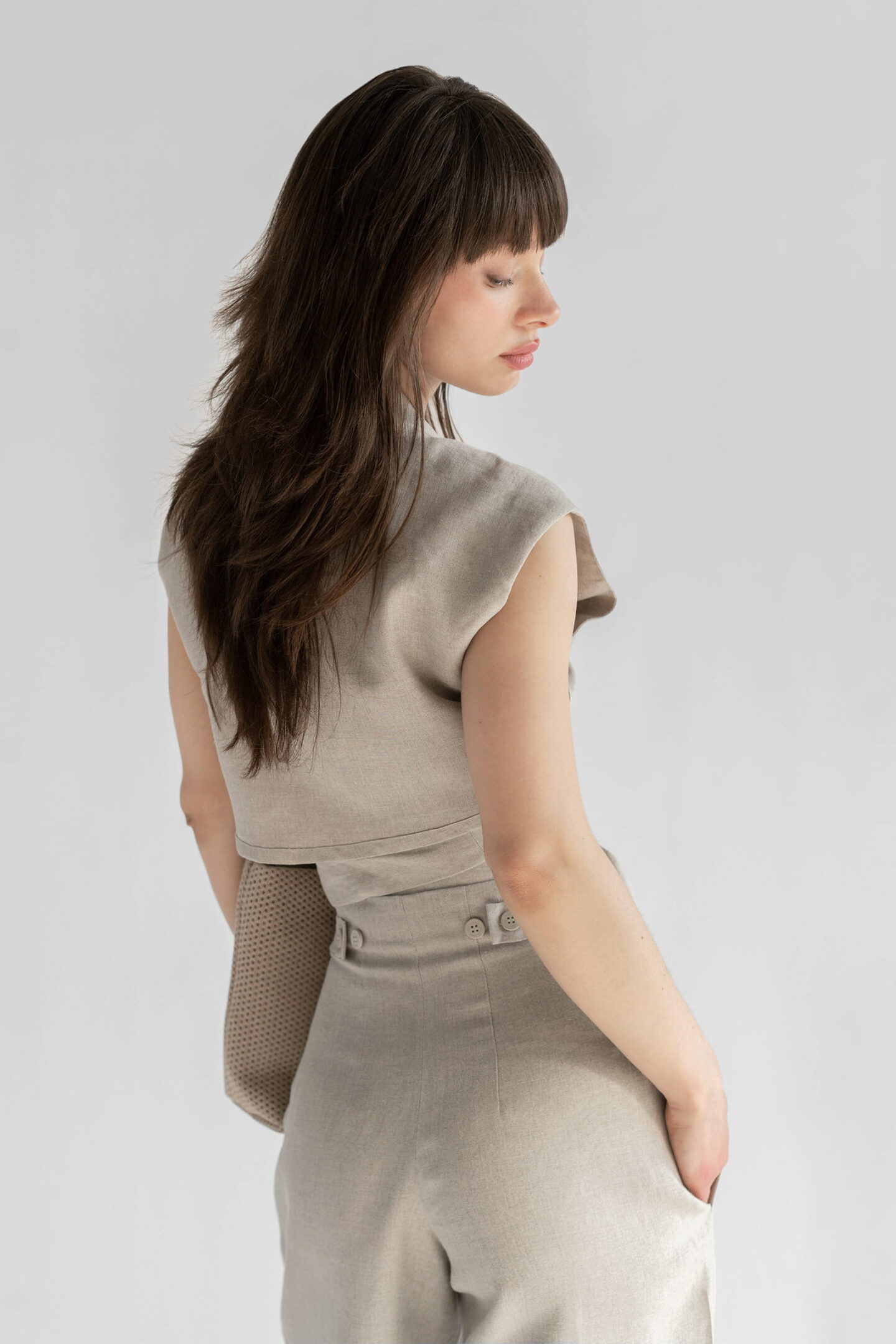 TYING LINEN VEST NATURAL - Image 6