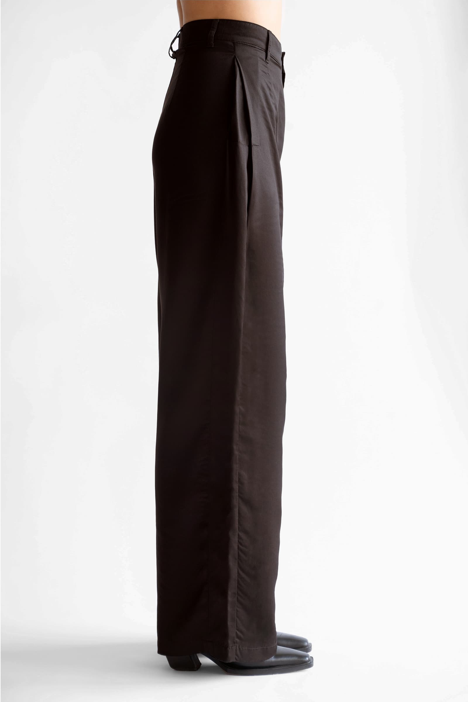 WIDE–LEG LYOCELL TROUSERS DARK BROWN - Image 2
